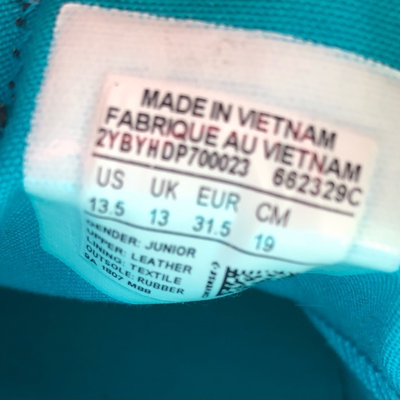 CONVERSE JUNIOR UNISEX SIZE 13.5 - Picture 7 of 7